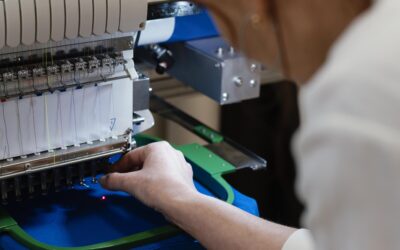 Operario en máquinas de coser industriales