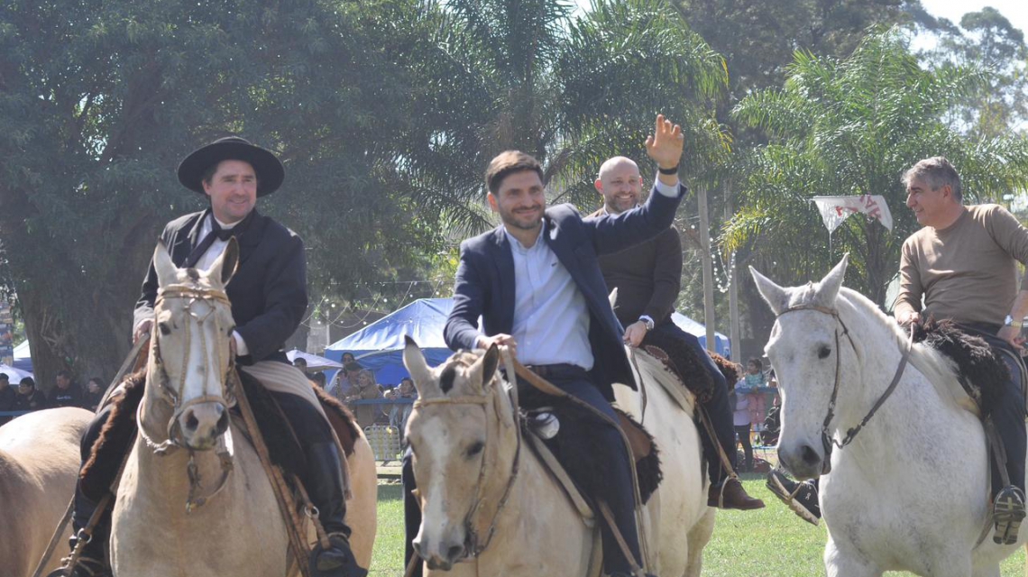 Pullaro presente en el acto oficial de la 88ᵃ Expo Rural Reconquista